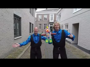 Thumbnail Partyloltentparasol - Ik heb het pak van Adrie aan - Partyloltentparasol
