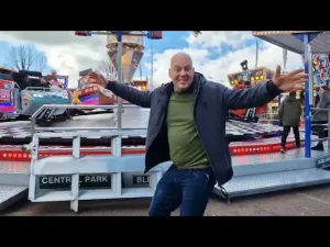 Thumbnail Jan-Joost - Spelen in de speeltuin - Jan