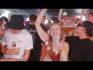Thumbnail De Sfeermakers & Dj Patjoo - Brak In Bed - De Sfeermakers, Dj Patjoo
